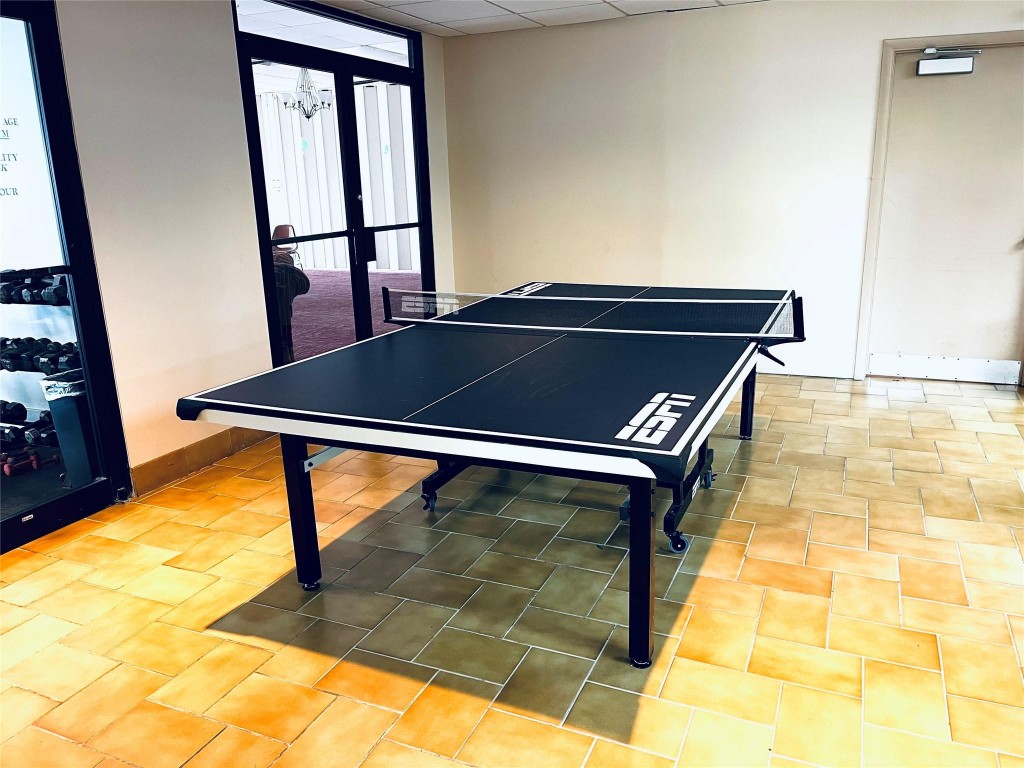 118 Lake Emerald 105