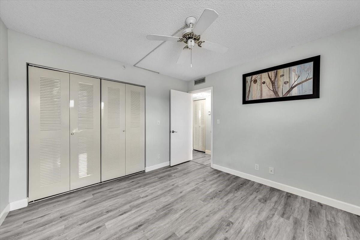 2112 S Cypress Bend Dr 508