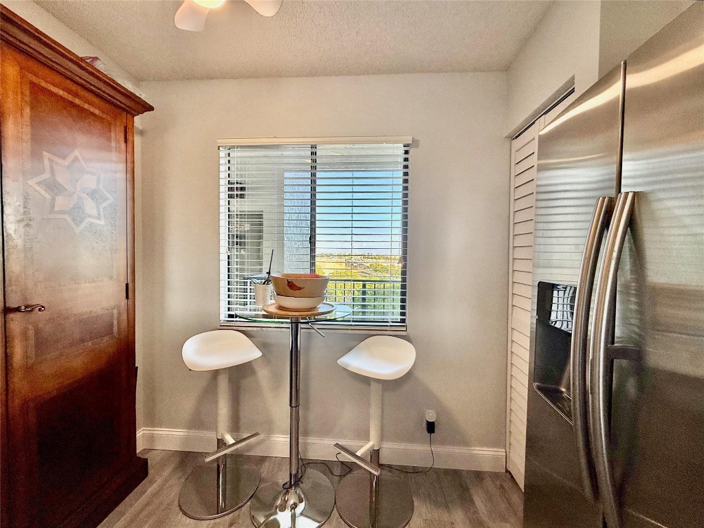 2112 S Cypress Bend Dr 508