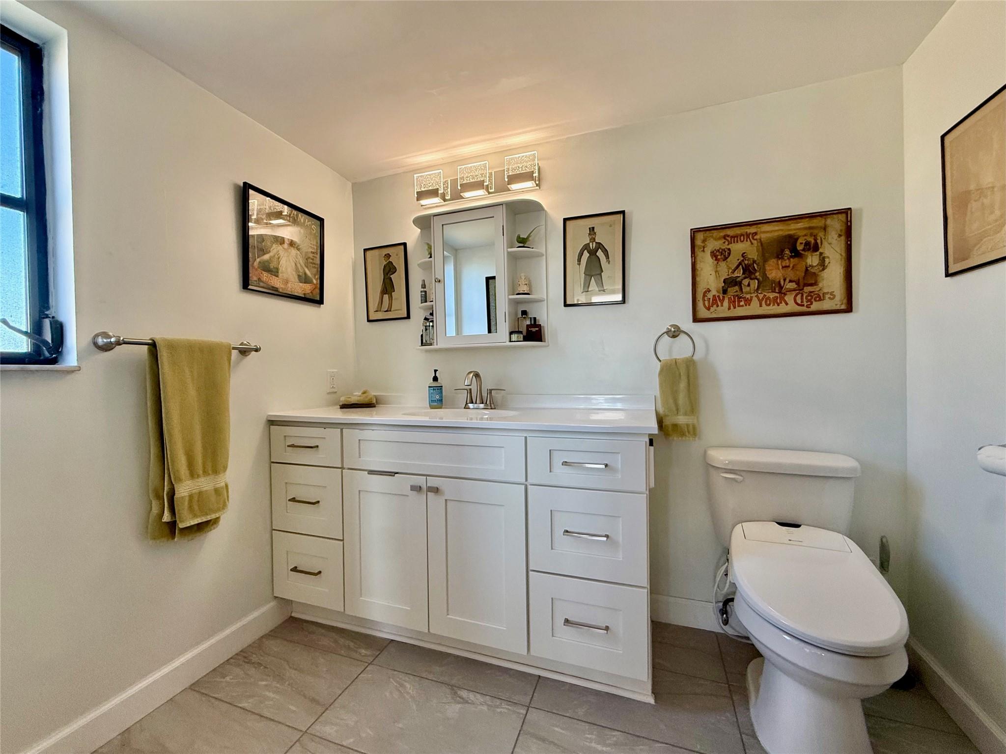 2112 S Cypress Bend Dr 508