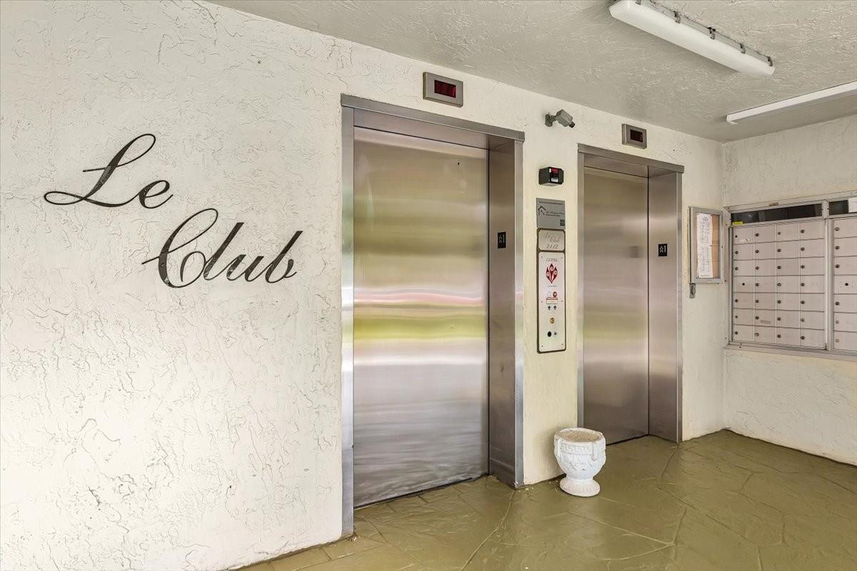 2112 S Cypress Bend Dr 508