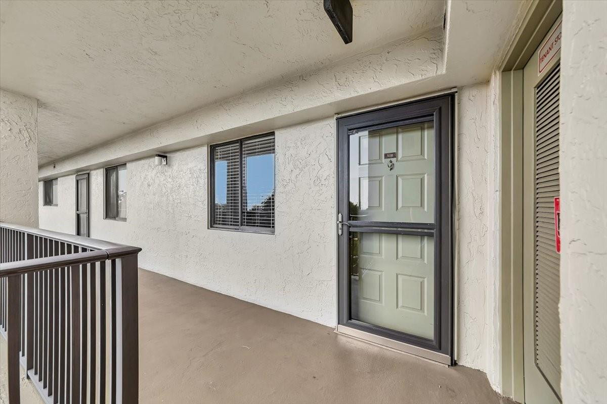 2112 S Cypress Bend Dr 508