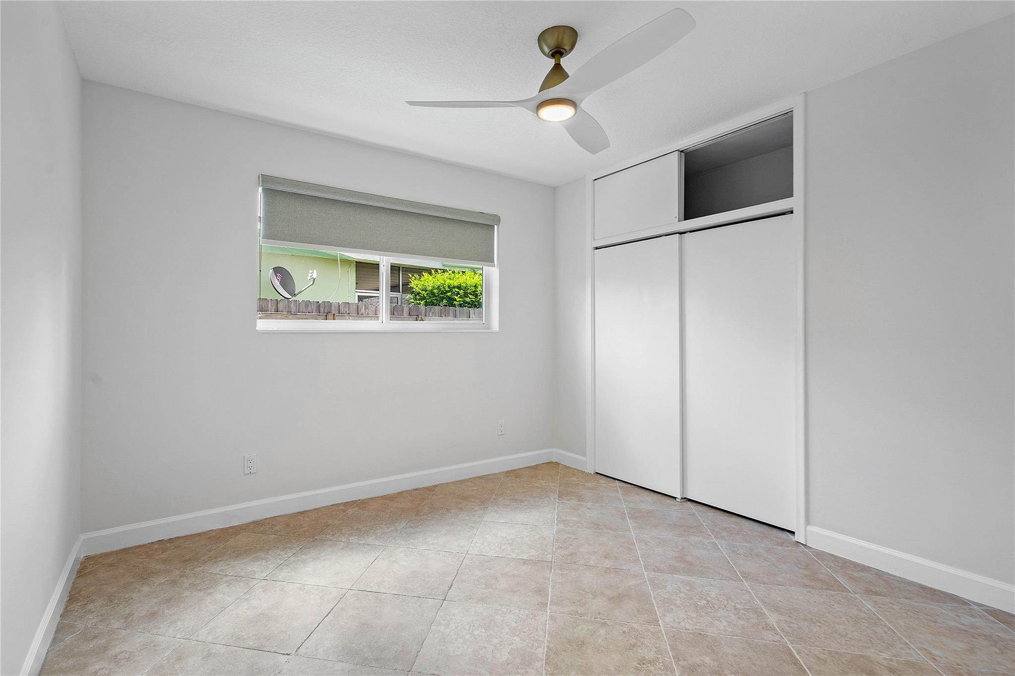 5206 Cleveland Street, Hollywood