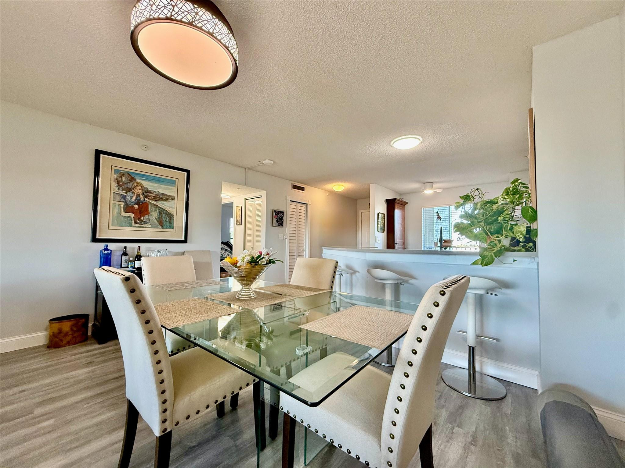 2112 S Cypress Bend Drive 508