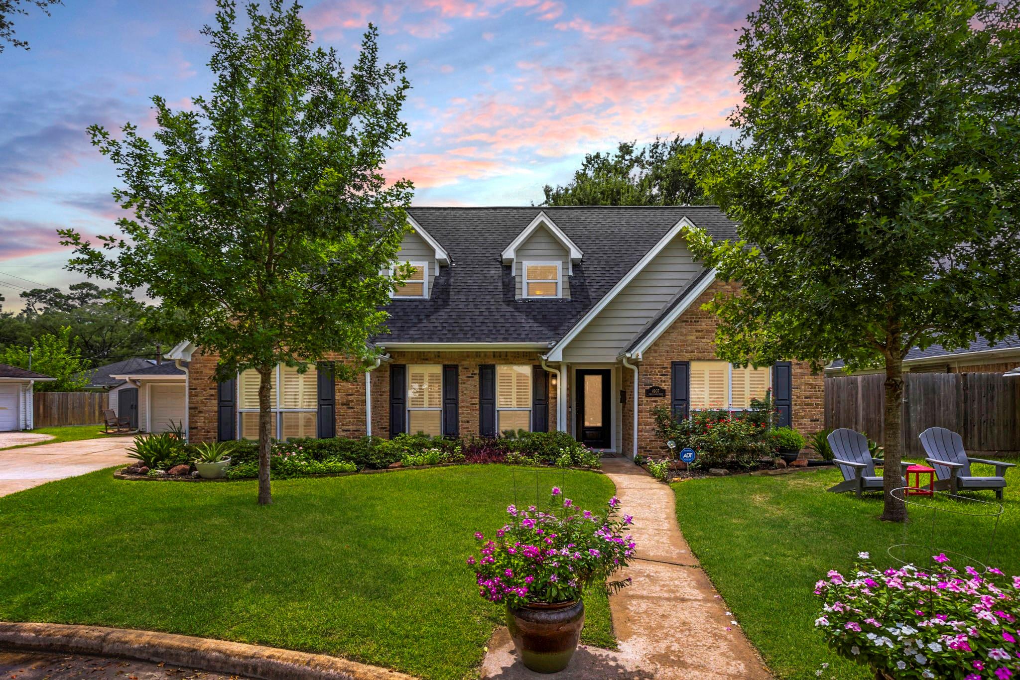 4907 Twin Candle Drive