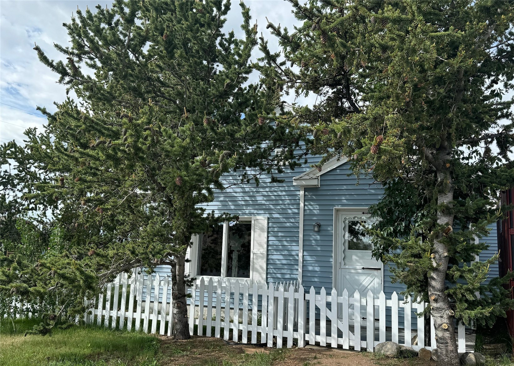 791 Hathaway STREET