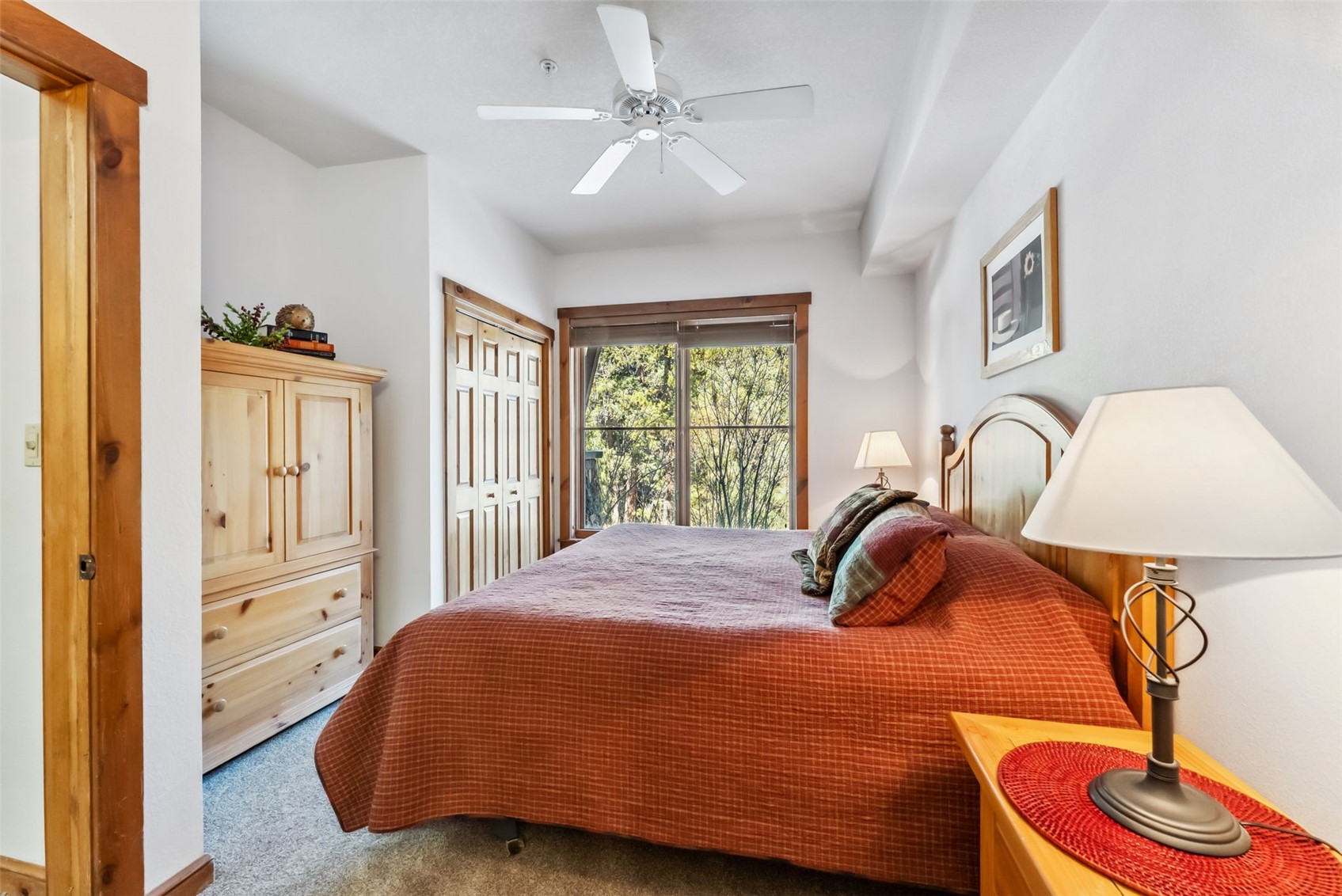 17 Lake Ridge CIRCLE 1826