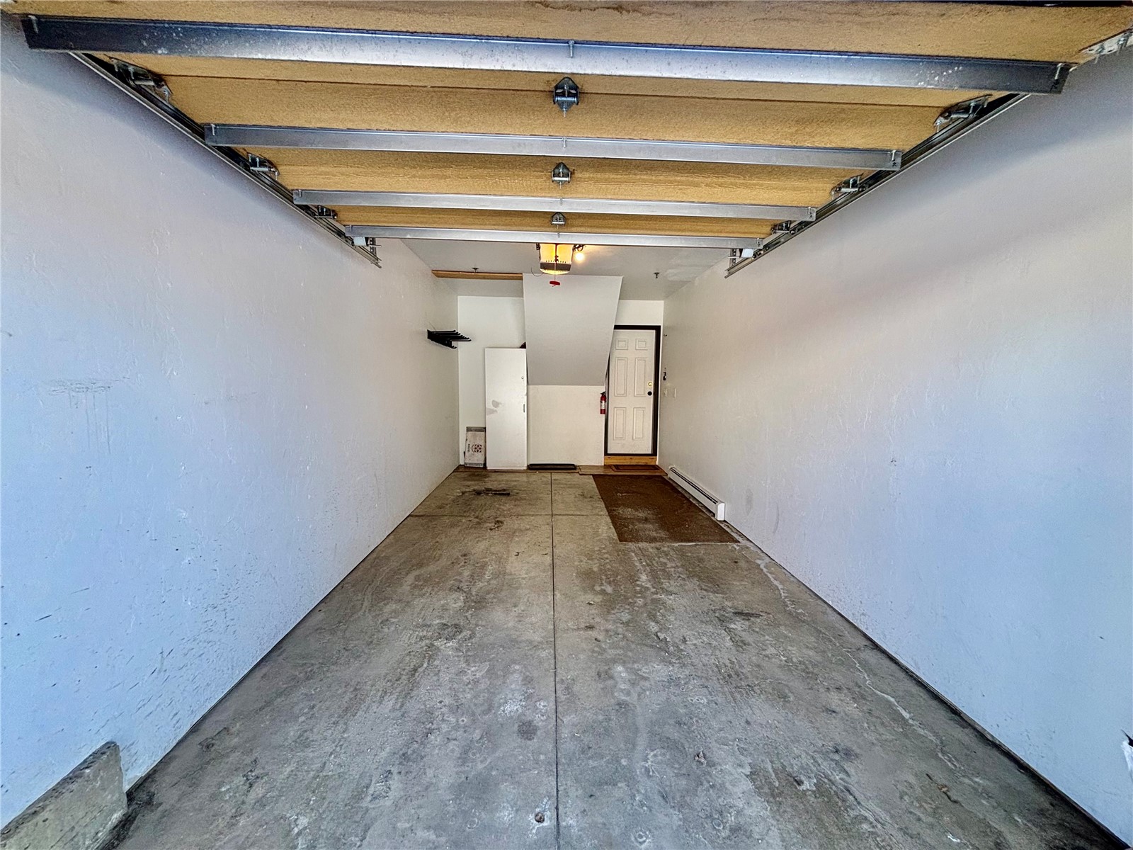 183 Pelican CIRCLE 1301
