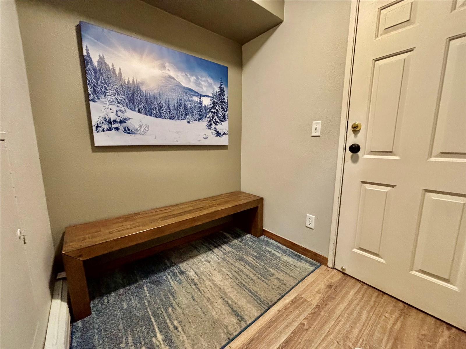 183 Pelican CIRCLE 1301