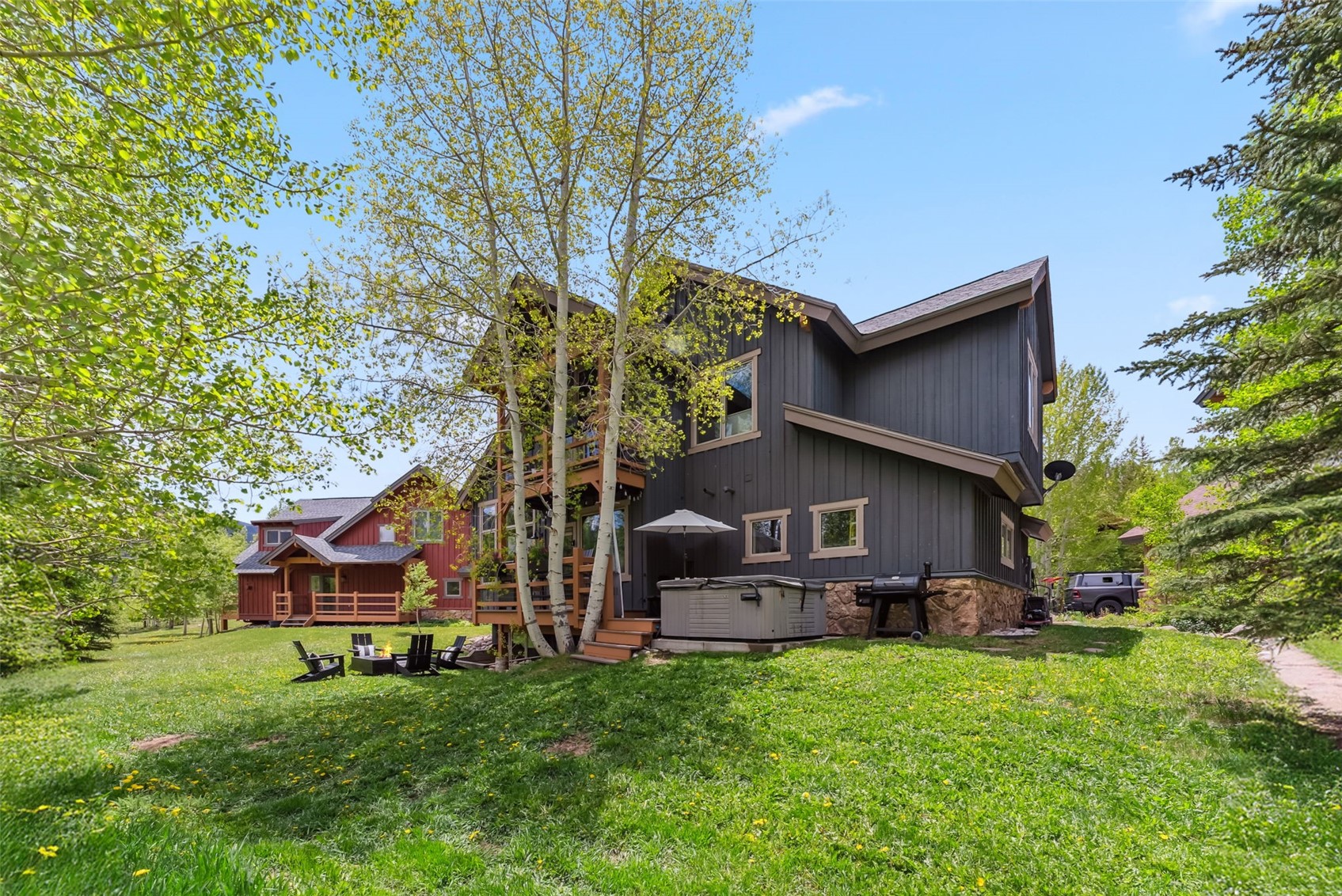 402 Kestrel Lane