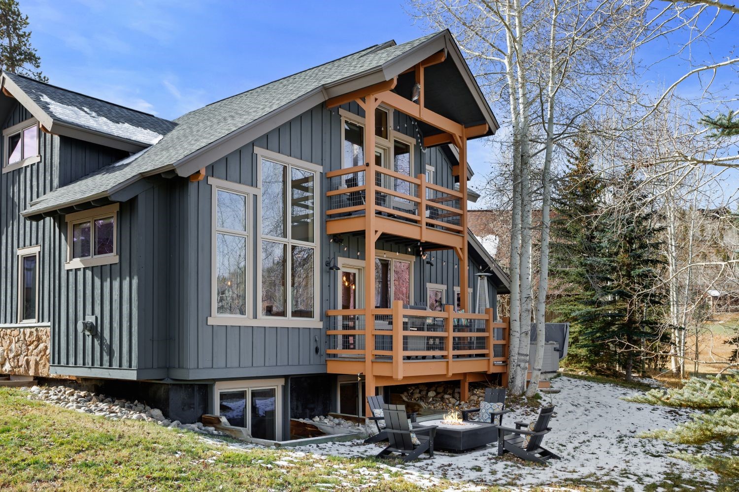 402 Kestrel Lane