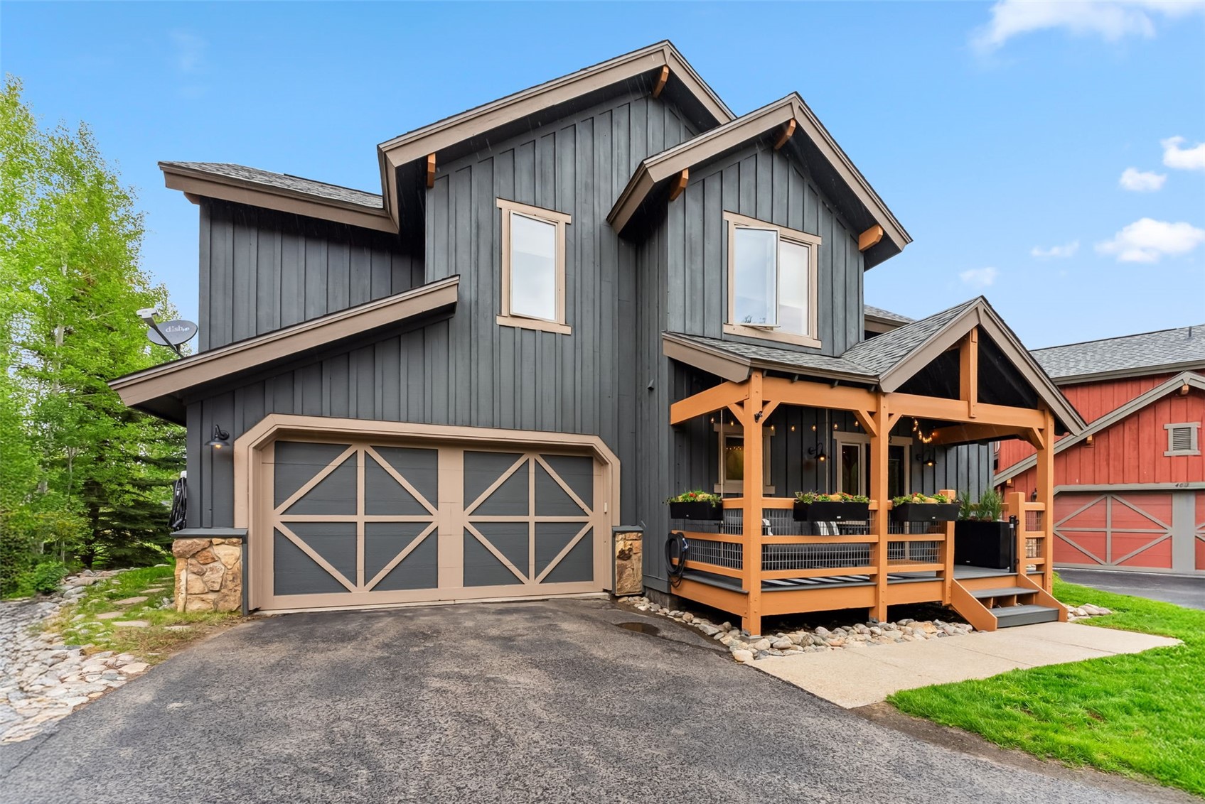 402 Kestrel Lane