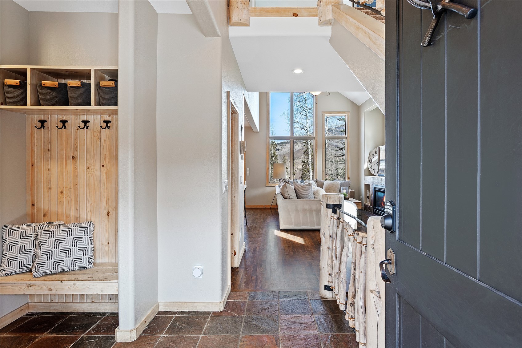 402 Kestrel Lane