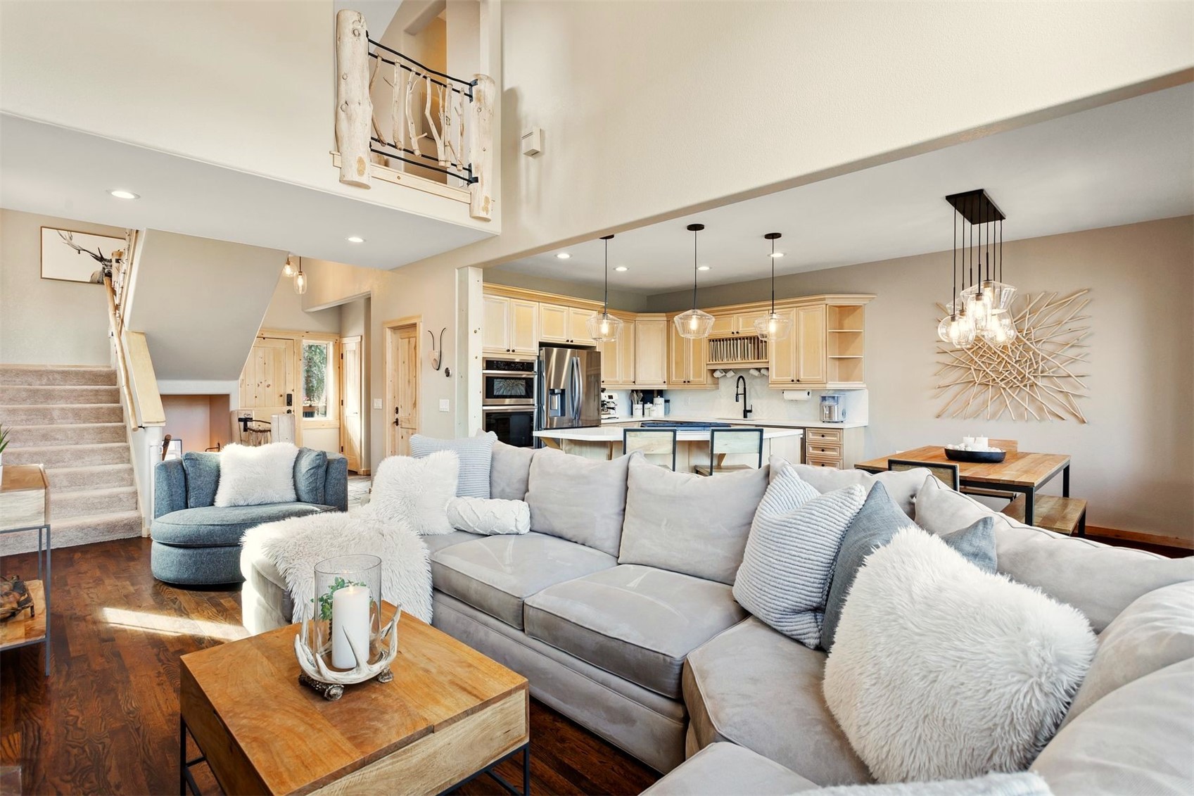 402 Kestrel Lane