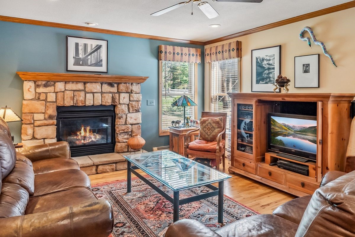 112 Grey Squirrel LANE