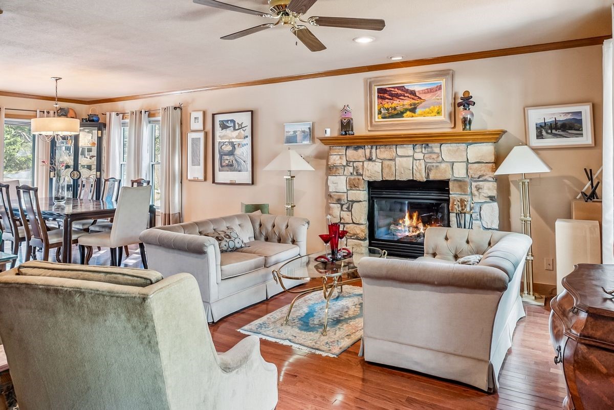 112 Grey Squirrel LANE