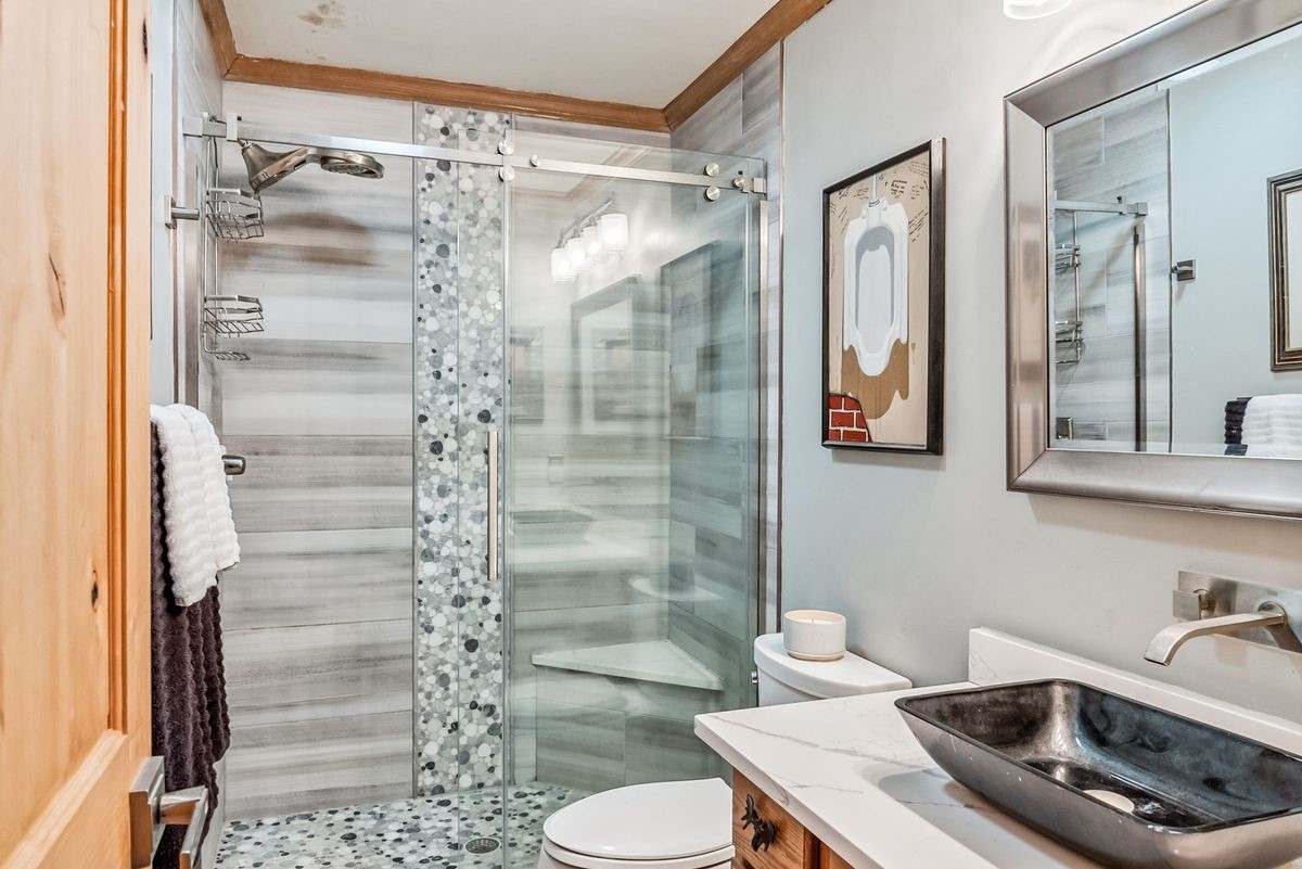 112 Grey Squirrel LANE