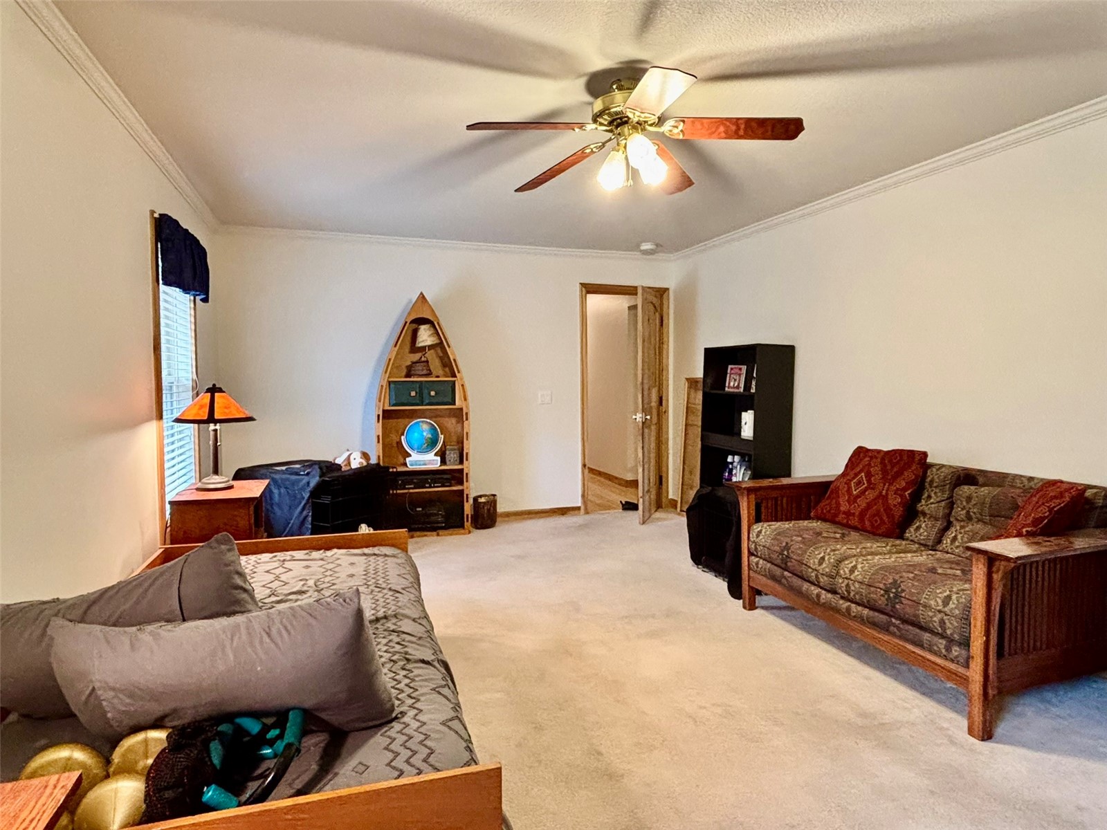 112 Grey Squirrel LANE