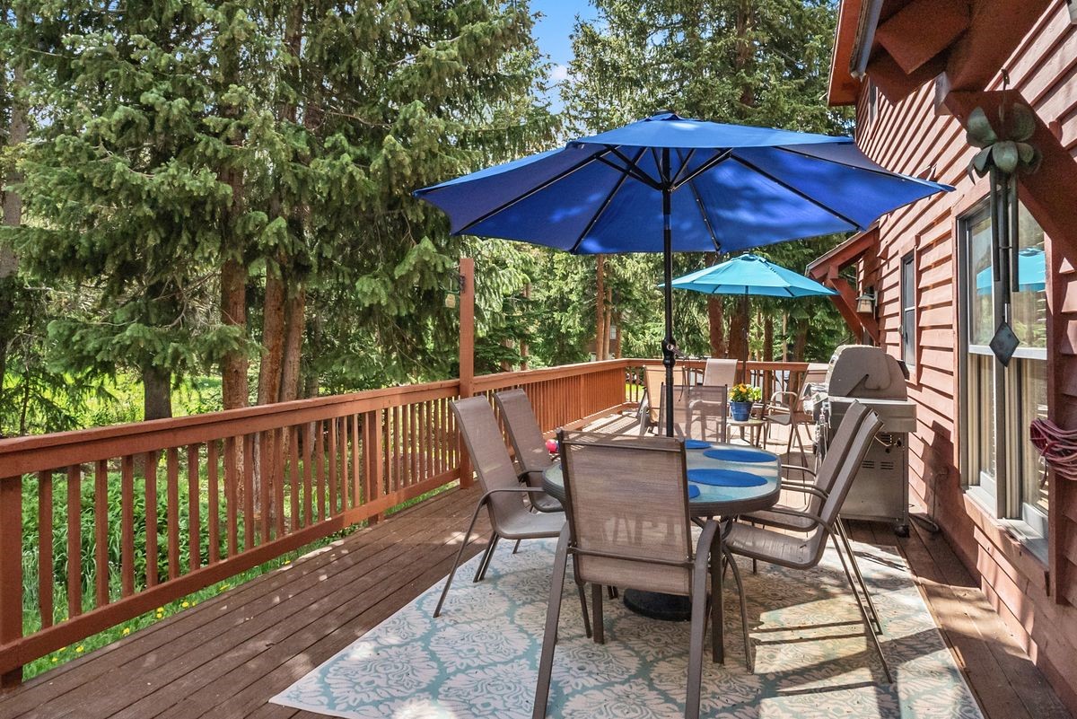 112 Grey Squirrel LANE