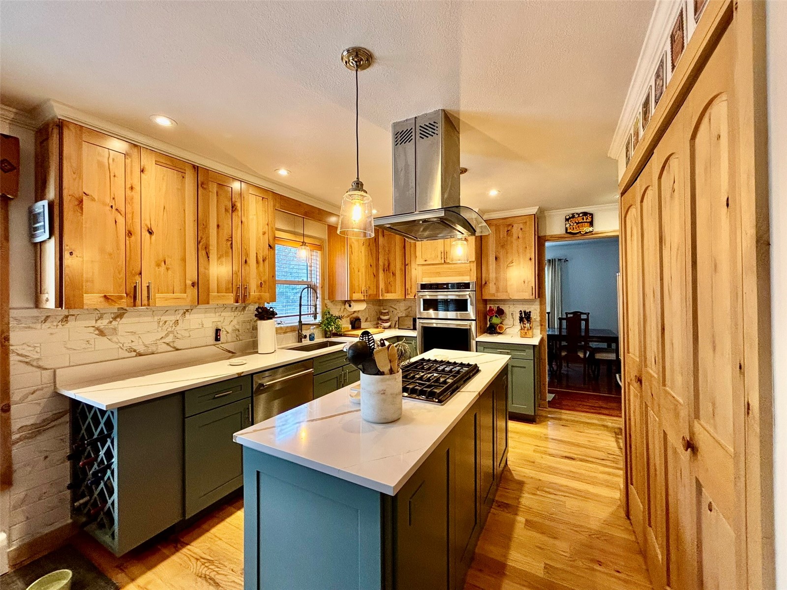 112 Grey Squirrel LANE