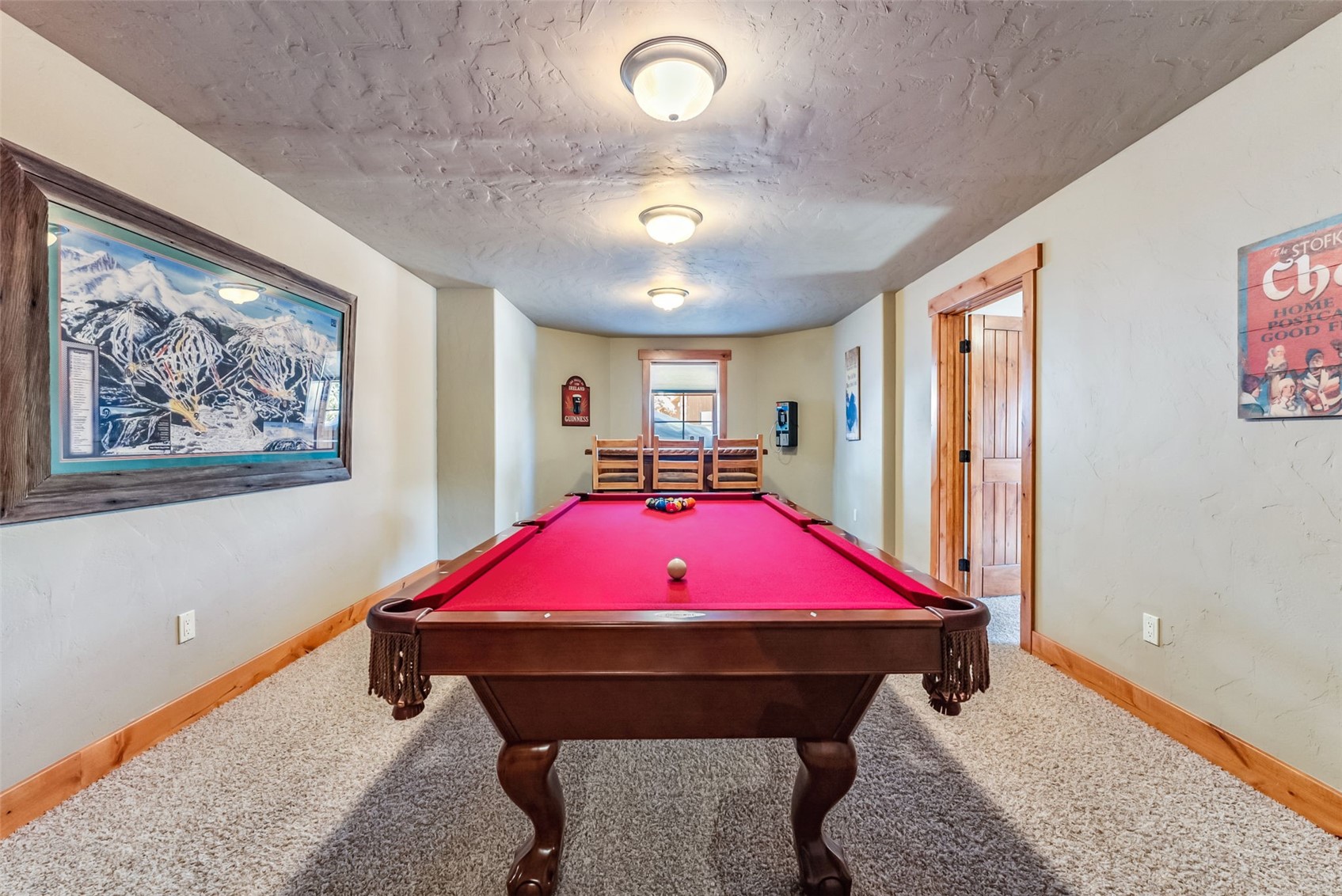 351 Kimmes LANE