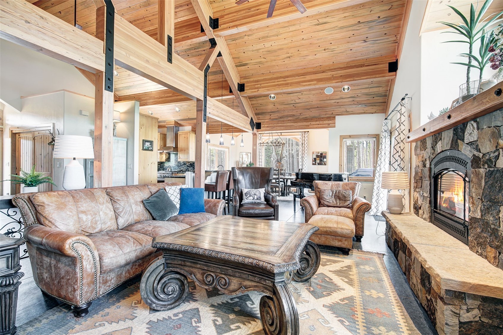 419 Silver CIRCLE