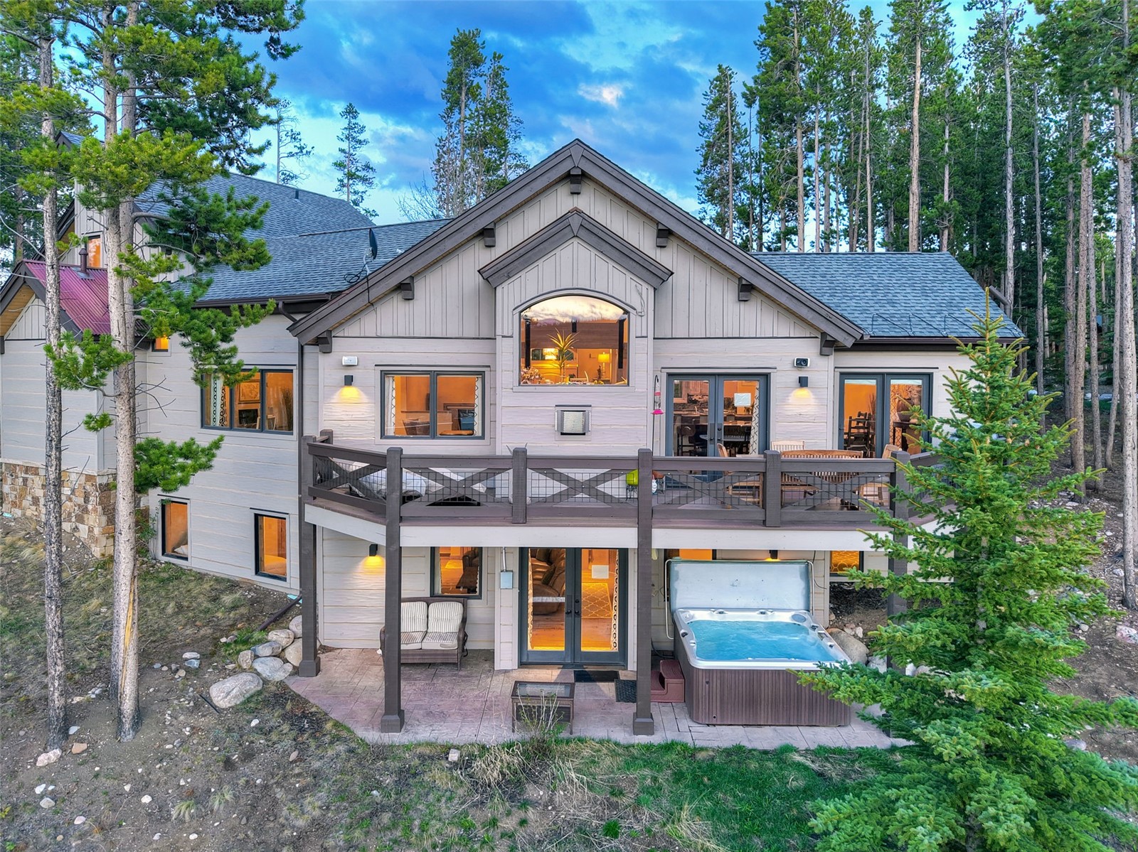 419 Silver CIRCLE