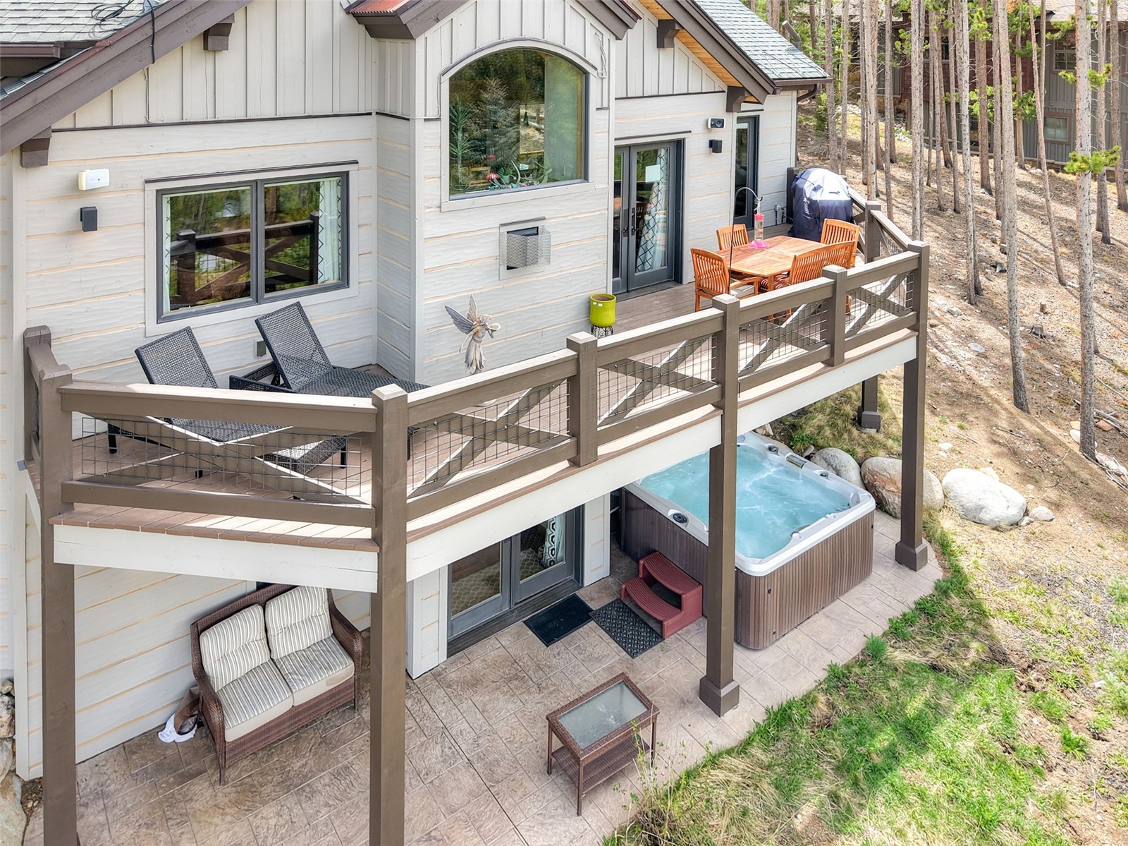419 Silver CIRCLE