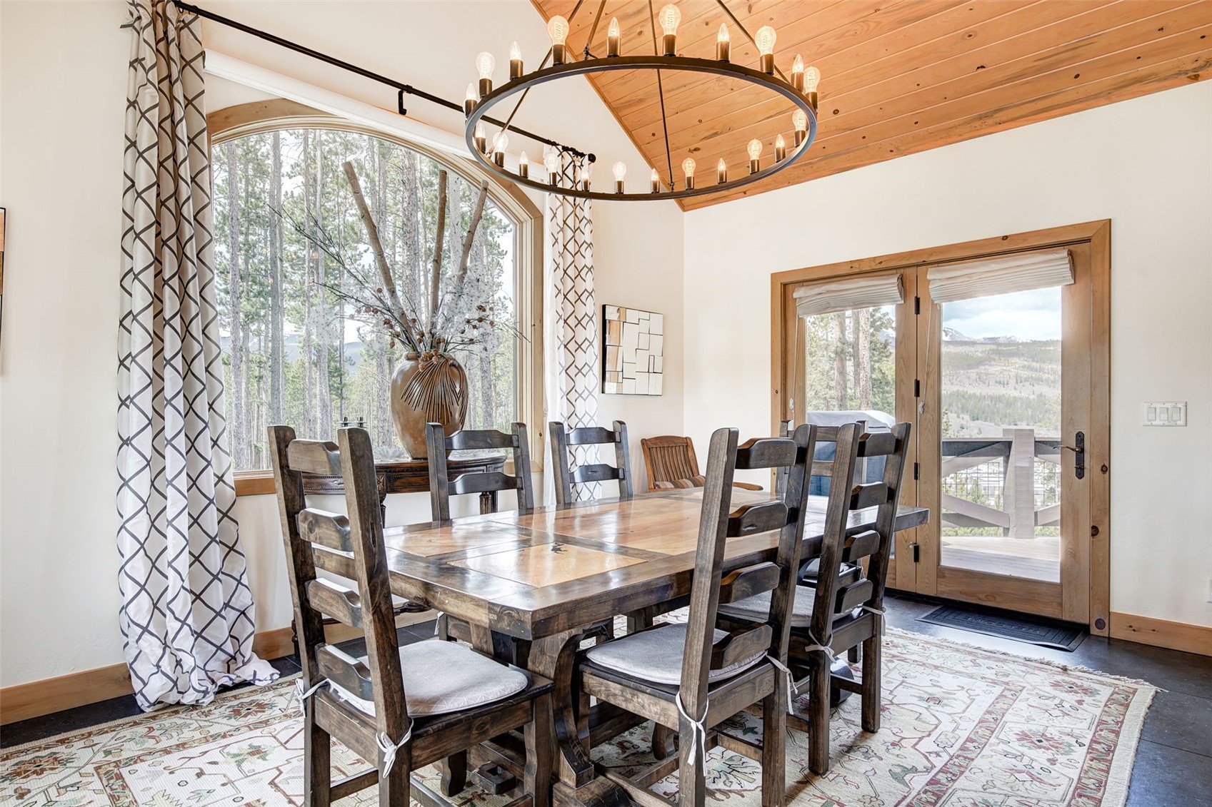 419 Silver CIRCLE