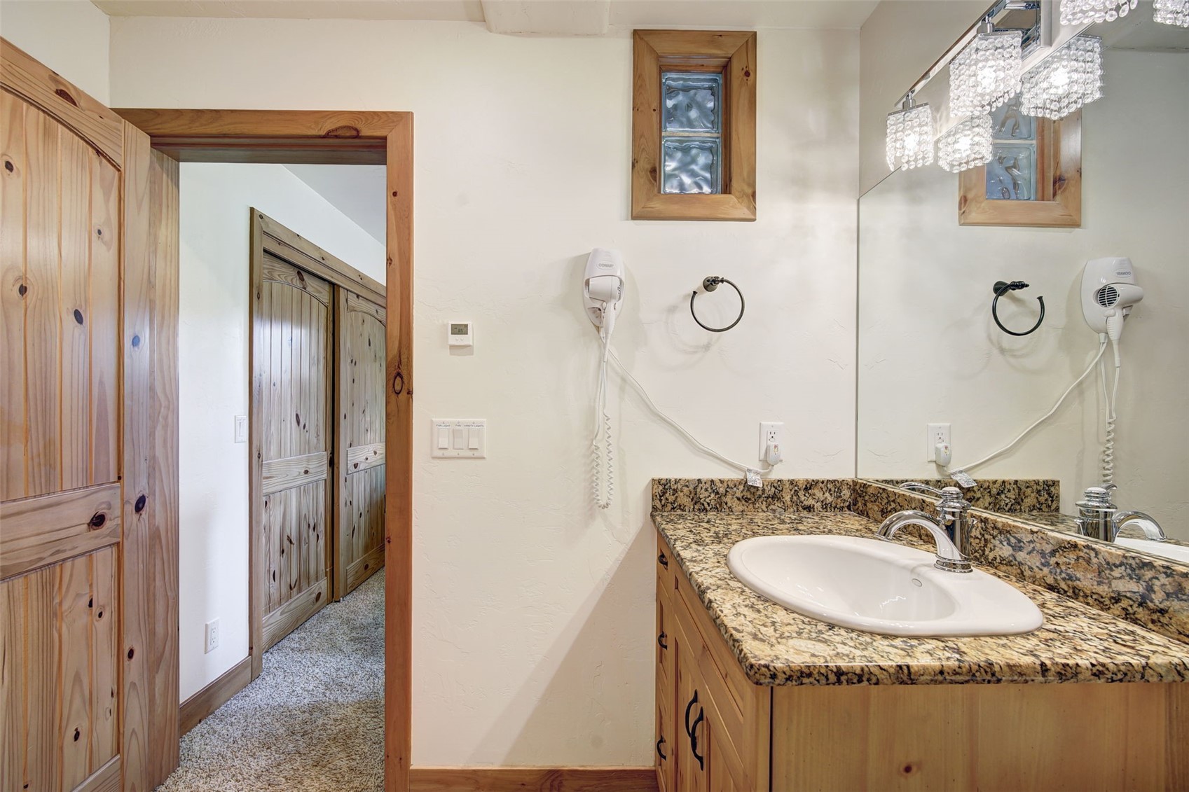 419 Silver CIRCLE