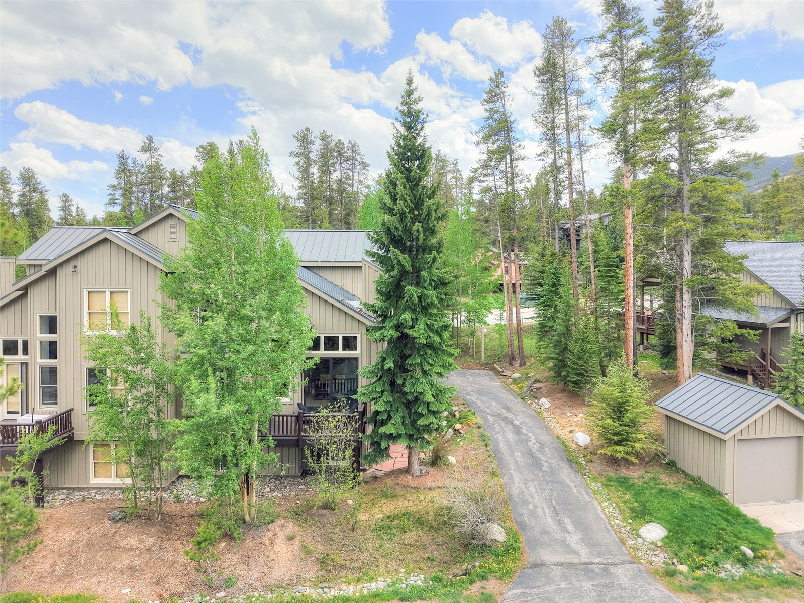 293 Settlers DRIVE