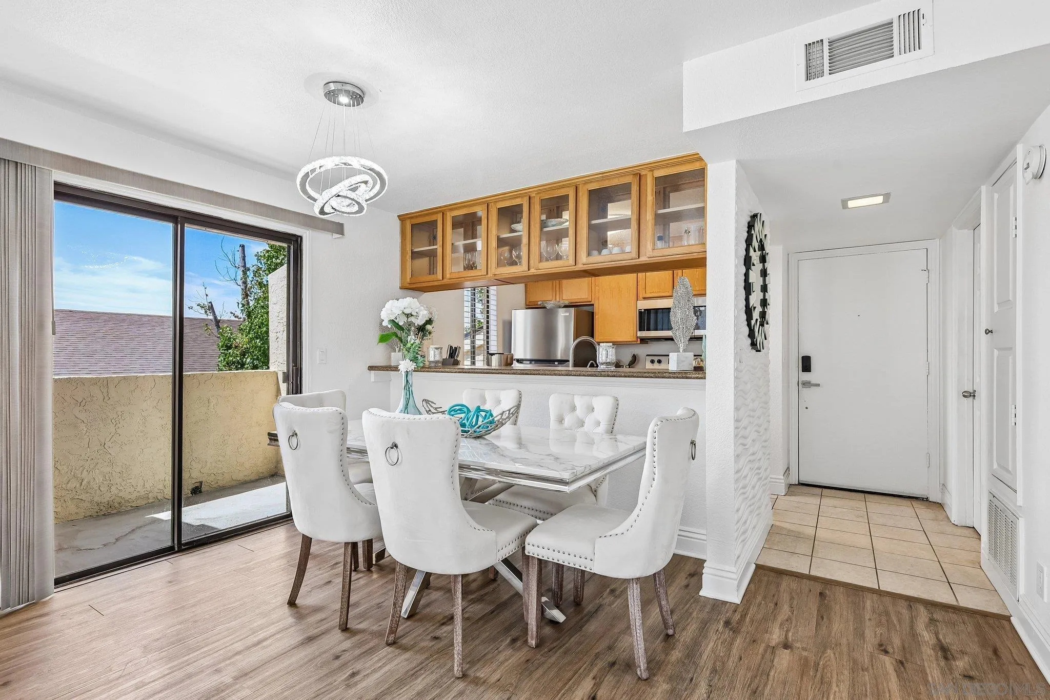 8731 Graves Ave Unit 32