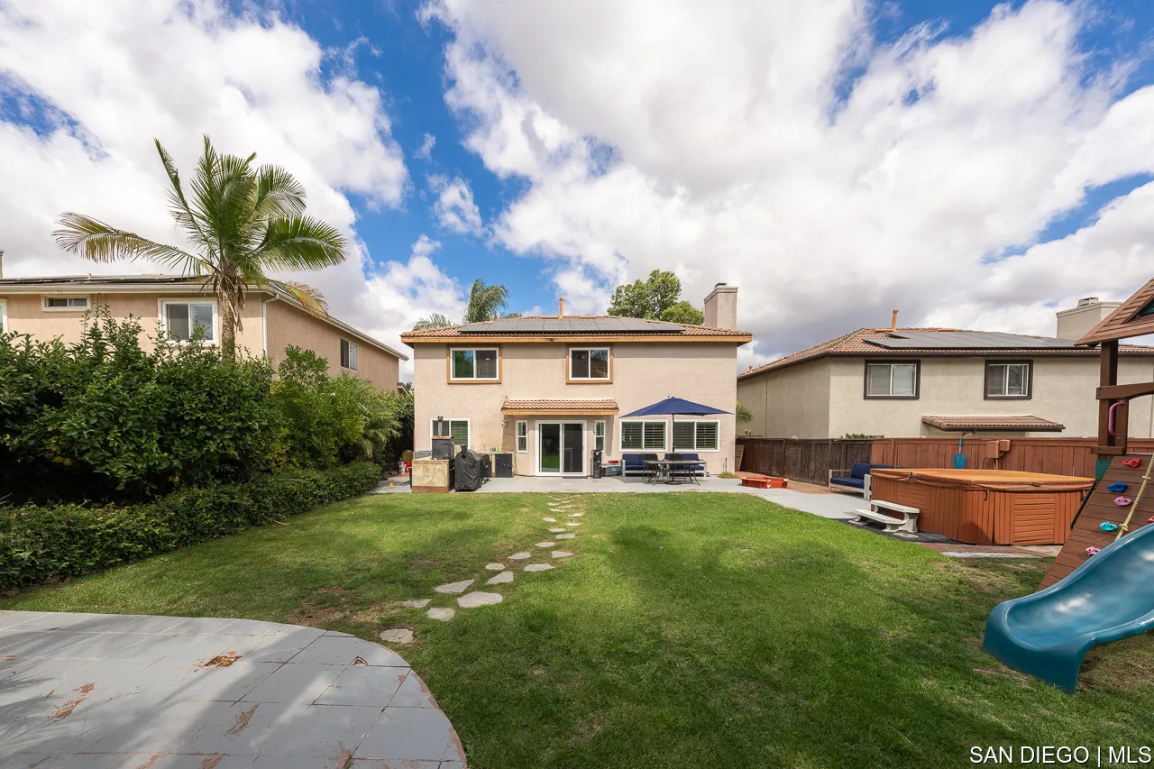 2648 Noble Canyon Rd