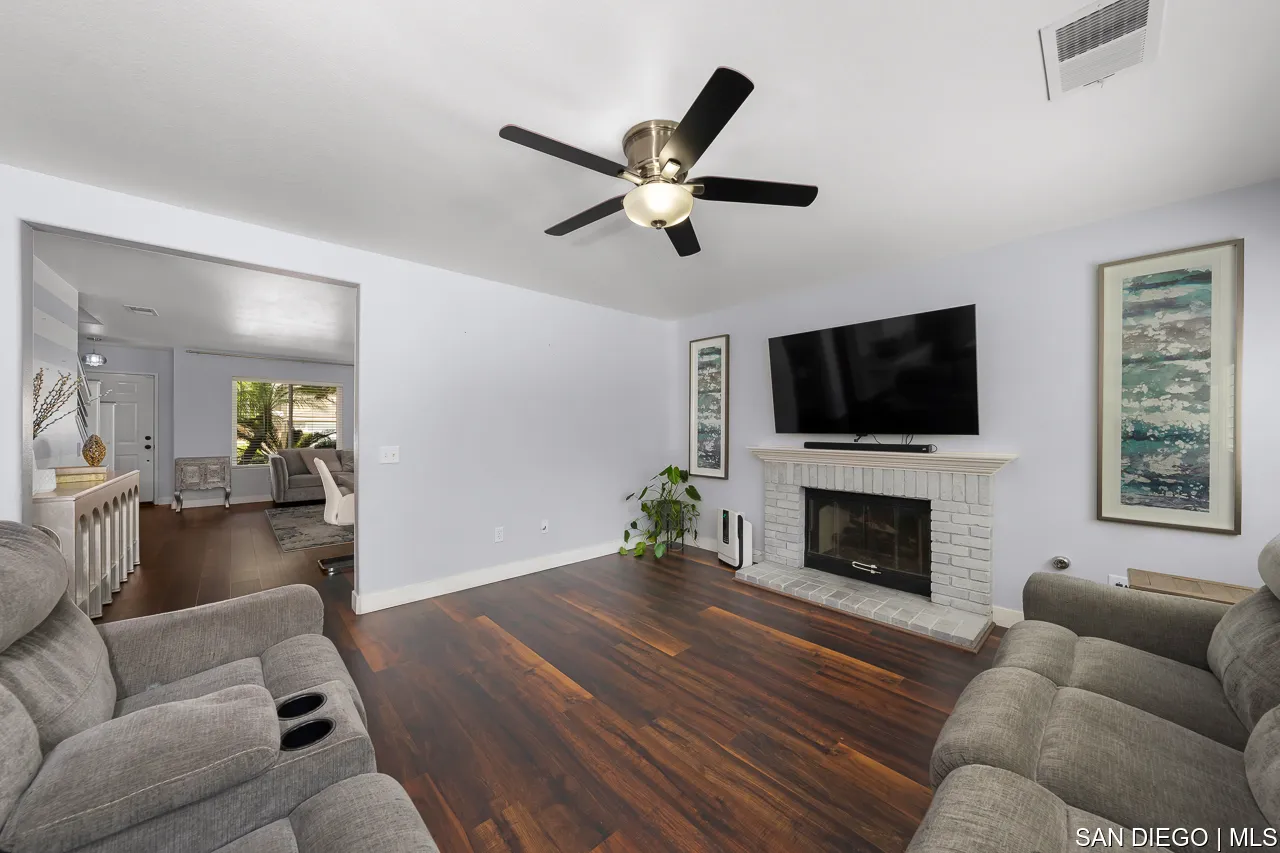 2648 Noble Canyon Rd