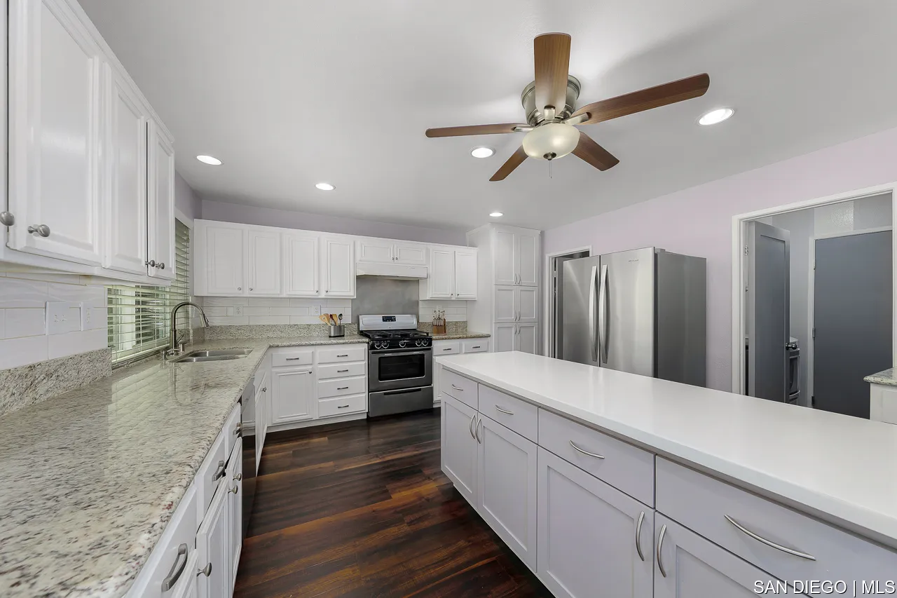 2648 Noble Canyon Rd