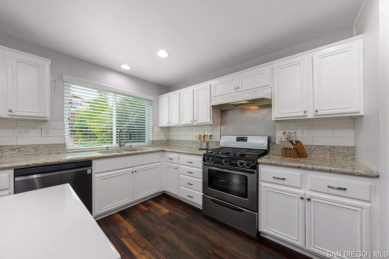 2648 Noble Canyon Rd