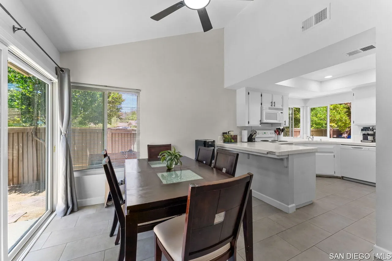 4309 Diegos Ct
