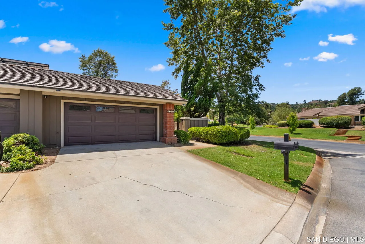 4309 Diegos Ct