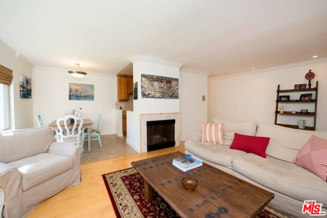 1000 S Westgate Ave Unit: 209
