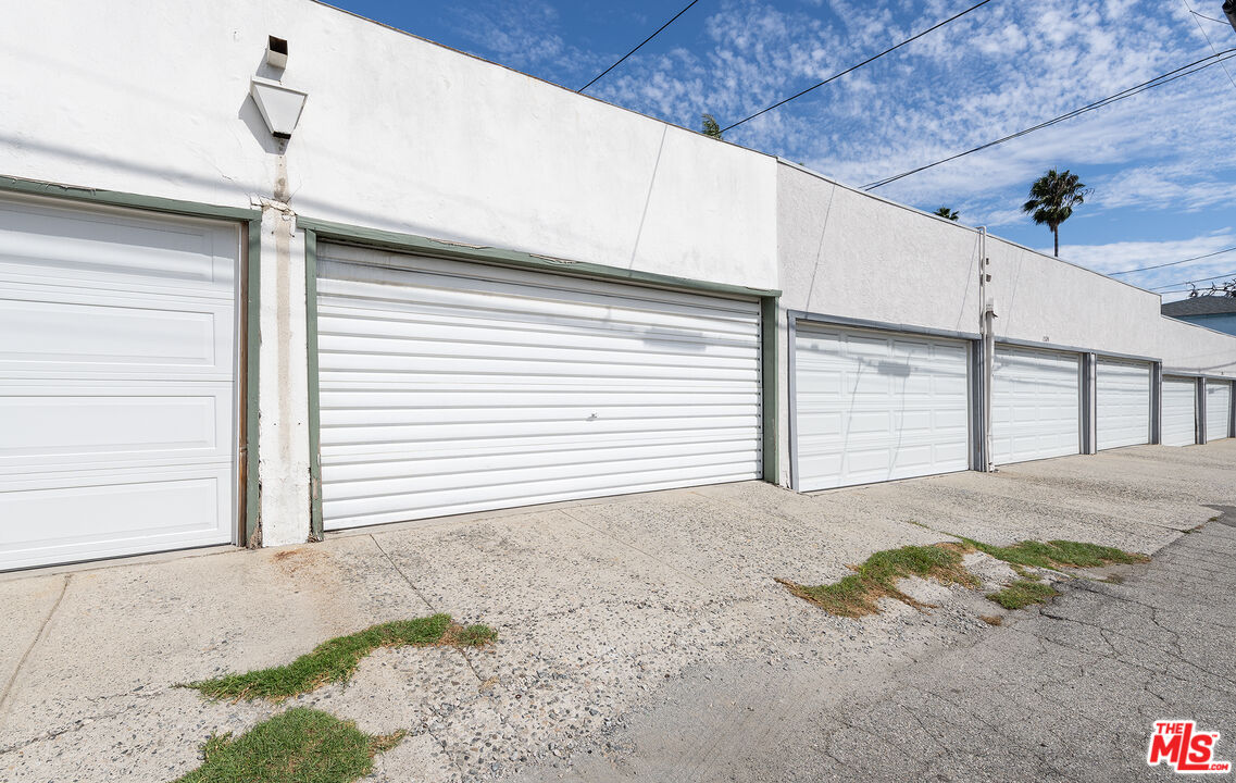 1518 Yale St Unit: 1