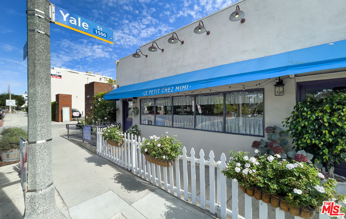 1518 Yale St Unit: 1