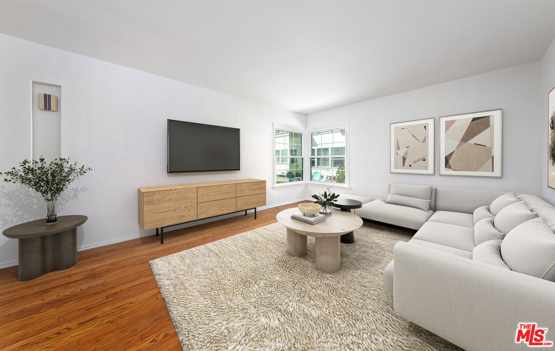 1518 Yale St Unit: 1