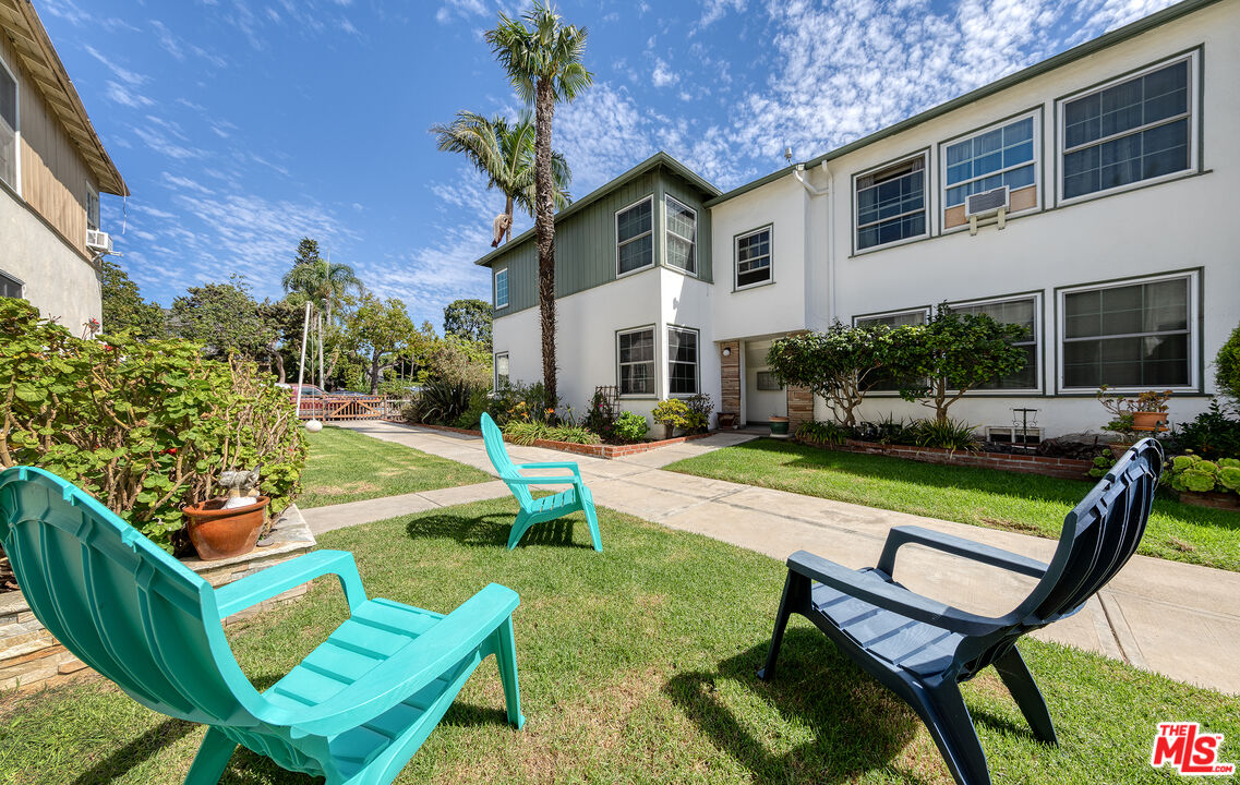 1518 Yale St Unit: 1