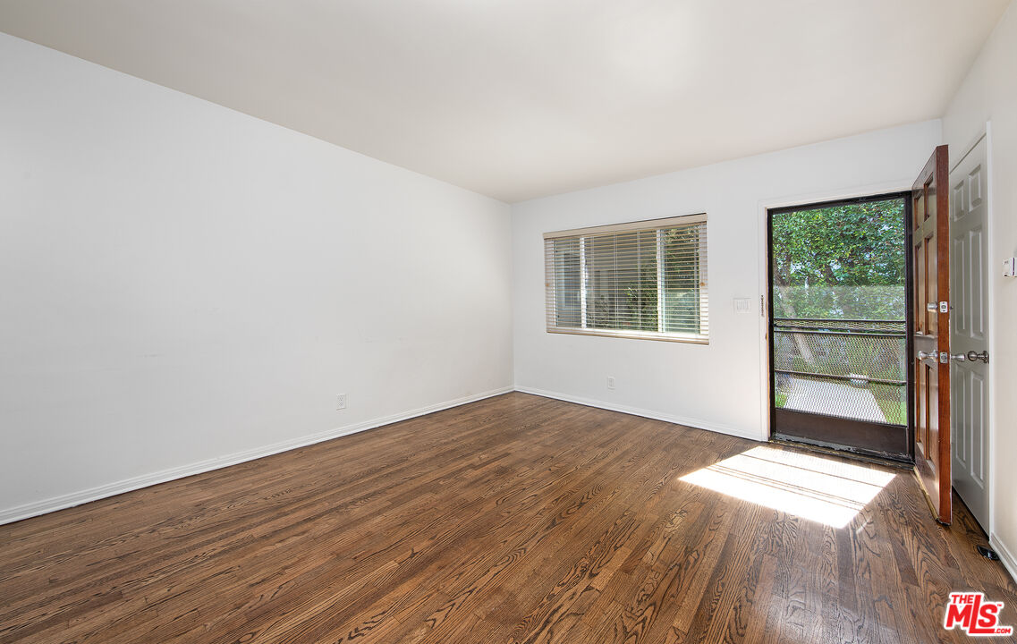 1517 Harvard St Unit: 3