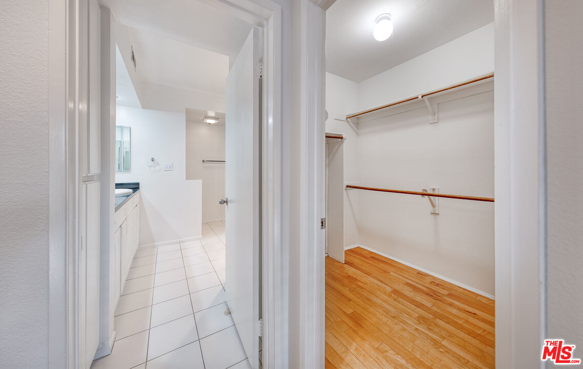 2910 Neilson Way Unit: 308