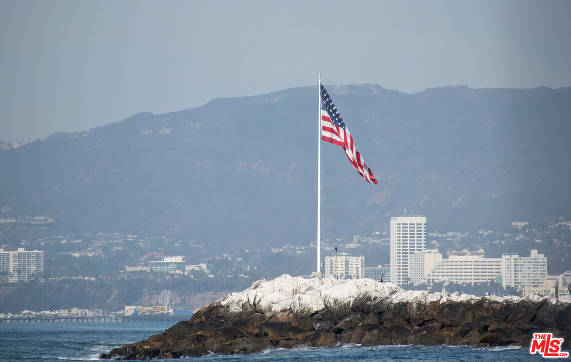 2910 Neilson Way Unit: 308