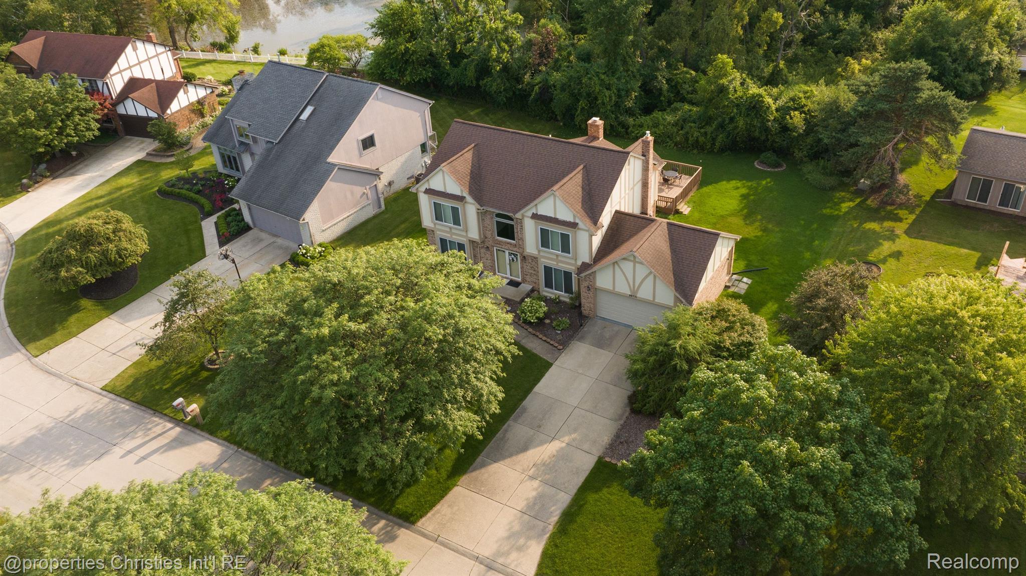 29731 Canterbury Court