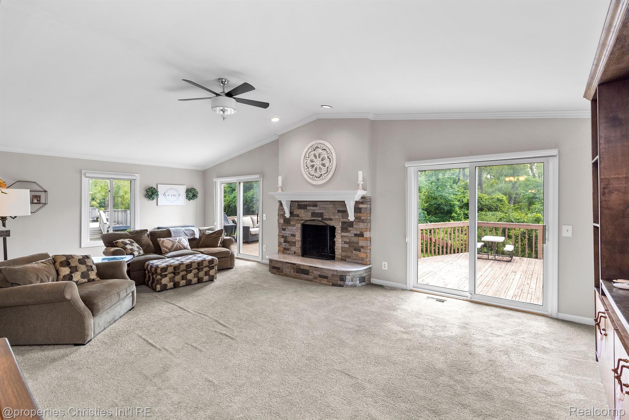 29731 Canterbury Court