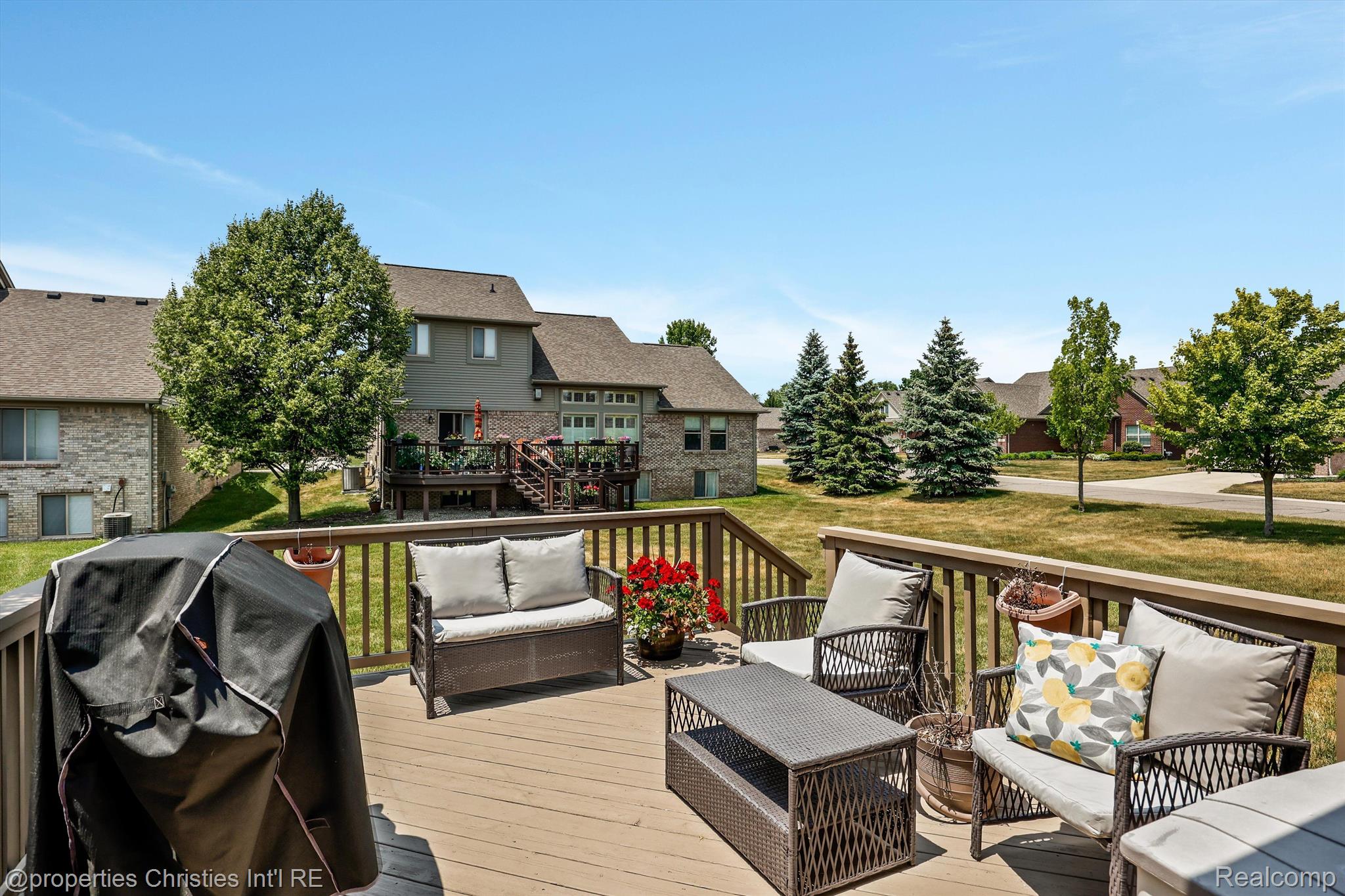 20657 Golf Ridge Circle