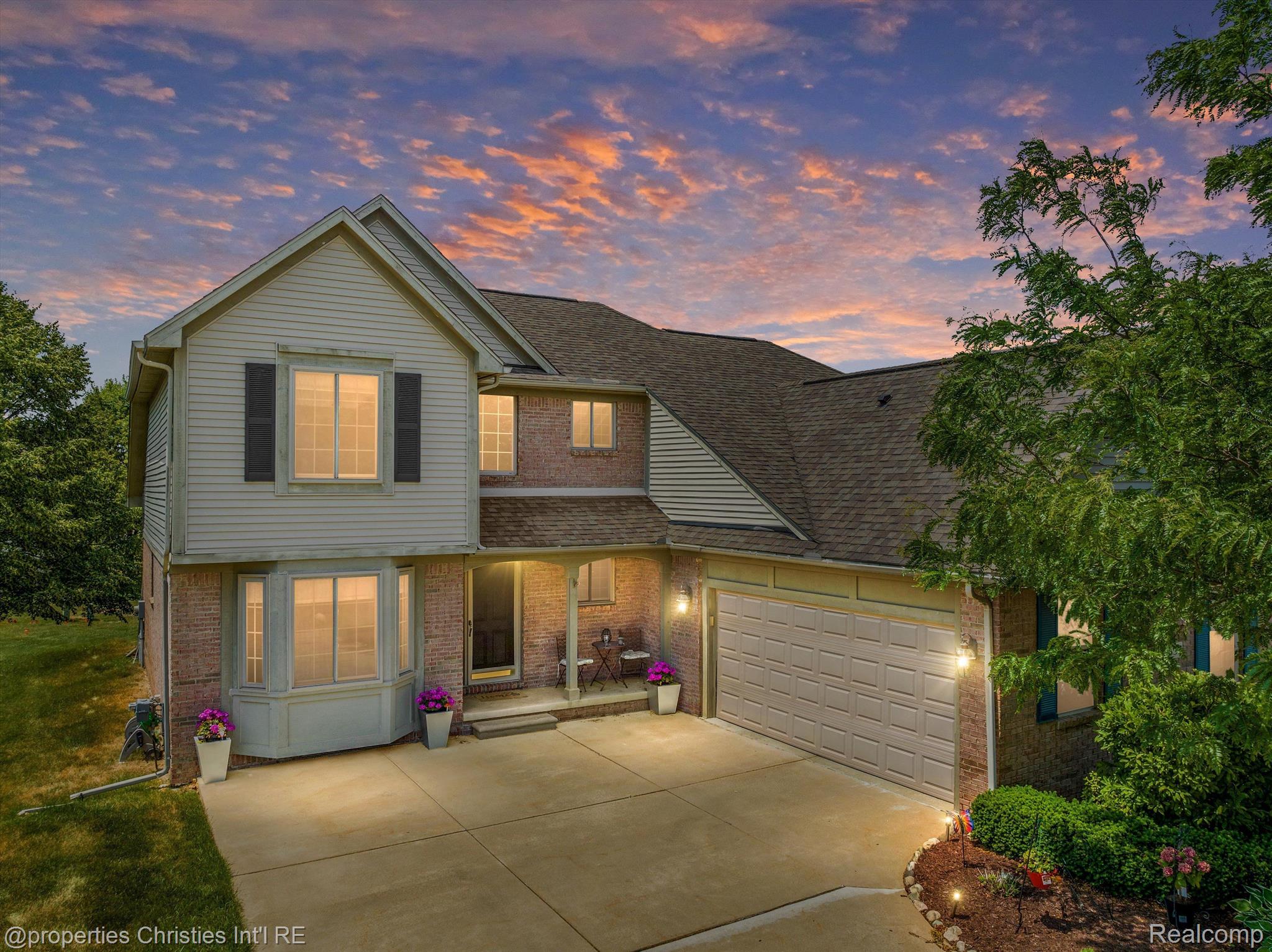 20657 Golf Ridge Circle